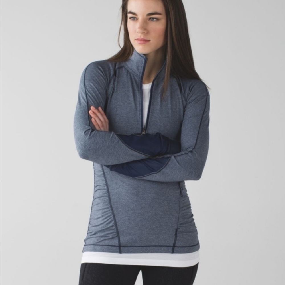Lululemon Kriss Cross 1/2 Zip Tonka Stripe Black
Heathered State